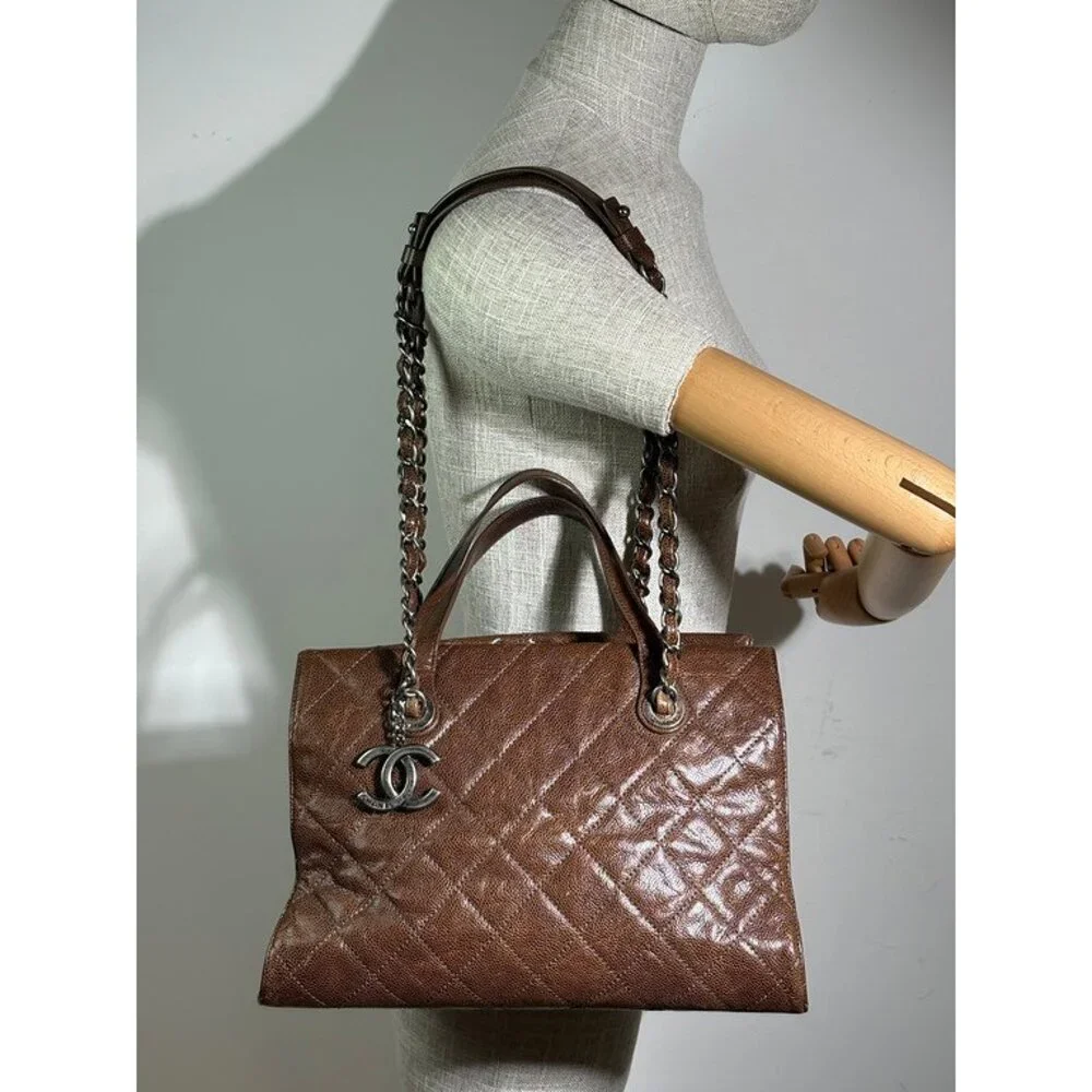 CHANEL Brown Caviar Coco Handle Large SHW - Picture 14 of 15